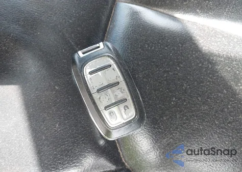 2017 Chrysler Pacifica Touring-L z USA, uszkodzony, nr VIN 2C4RC1BG5HR712293